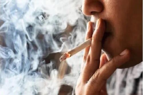 نسل آینده نیوزیلند از خرید دخانیات منع می شوند