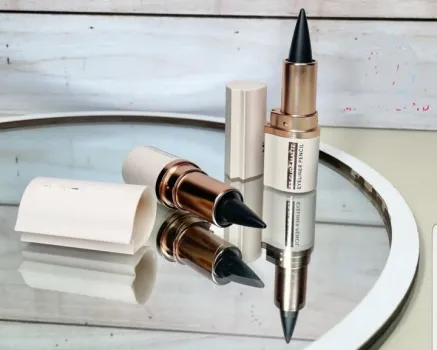 ورود ۳۰ هزار محصول آرایشی به سامانه نسخه نویسی