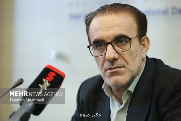 ۳۰ هزار پزشک دست از طبابت کشیده اند